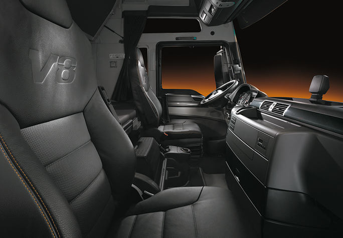 Кабина XXL V8 Дизайн интерьера MAN V8 XXL